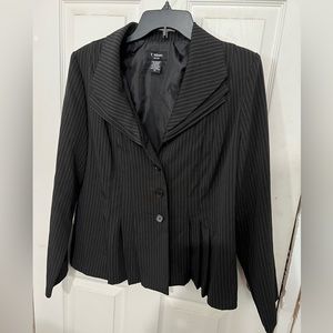 T milano woman blazer